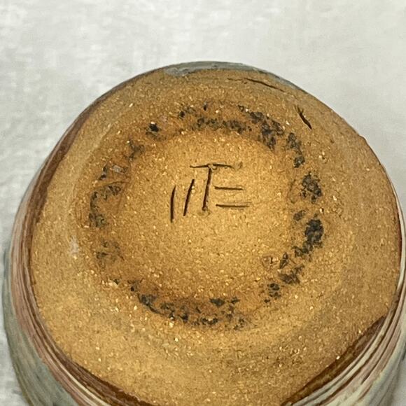 Studio Pottery Cup Handmade Stoneware Tumbler 3.5" Green Brown Ridged Glaze - Picture 7 of 9